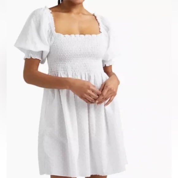 Hill House Athena Nap Dress Sz M white NWT - Picture 1 of 7
